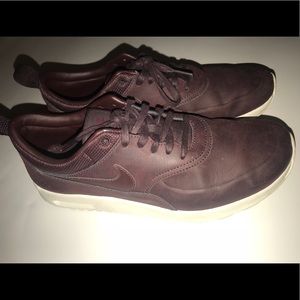 Maroon Nike Air Max Thea